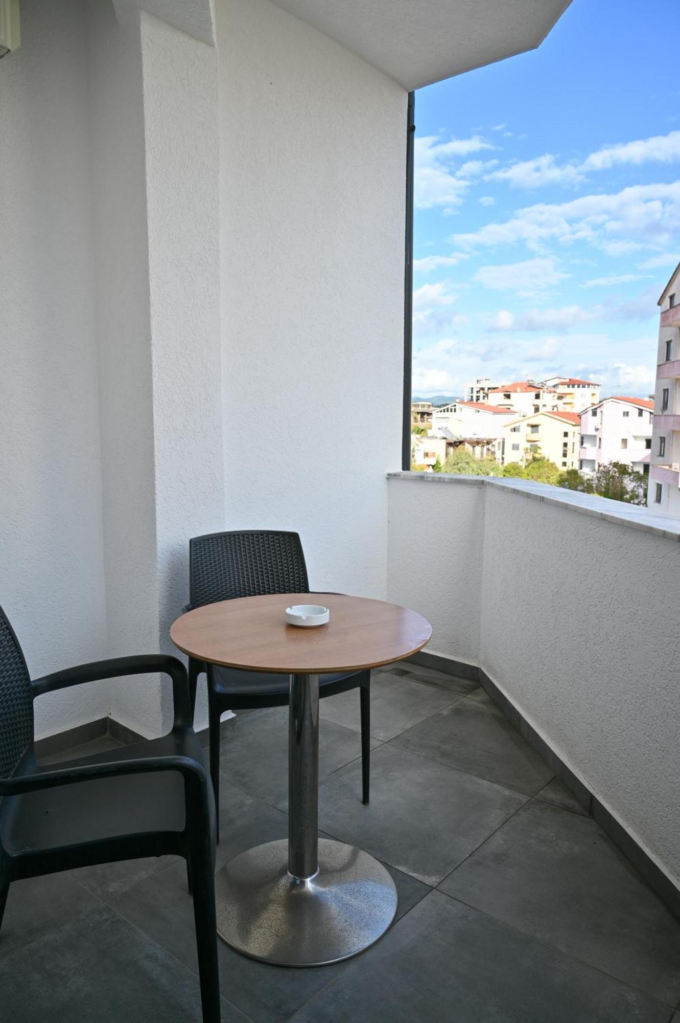 Monduro Hotel Durres Ngoại thất bức ảnh