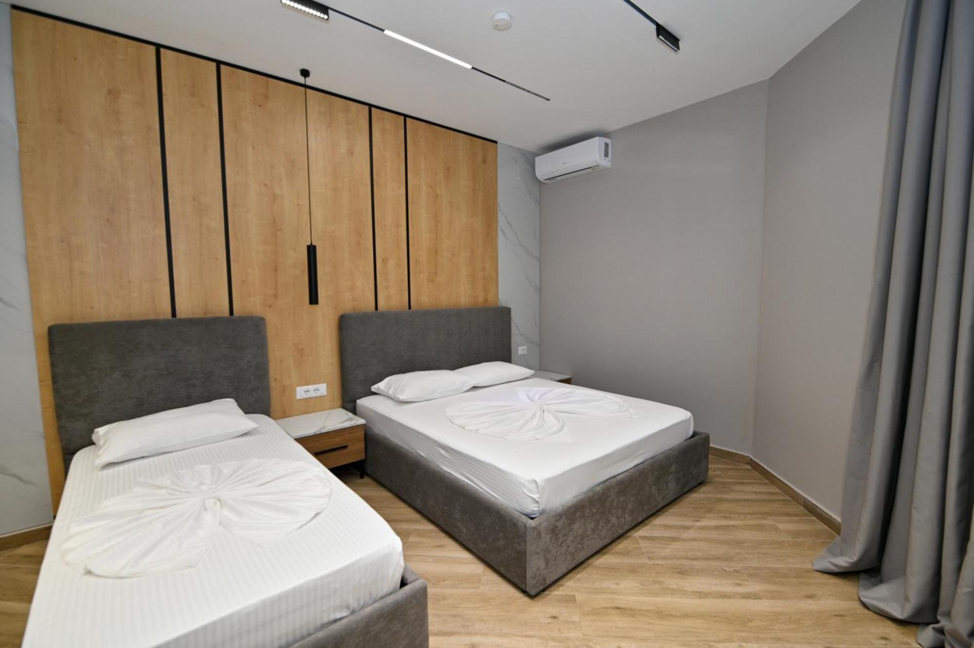 Monduro Hotel Durres Phòng bức ảnh