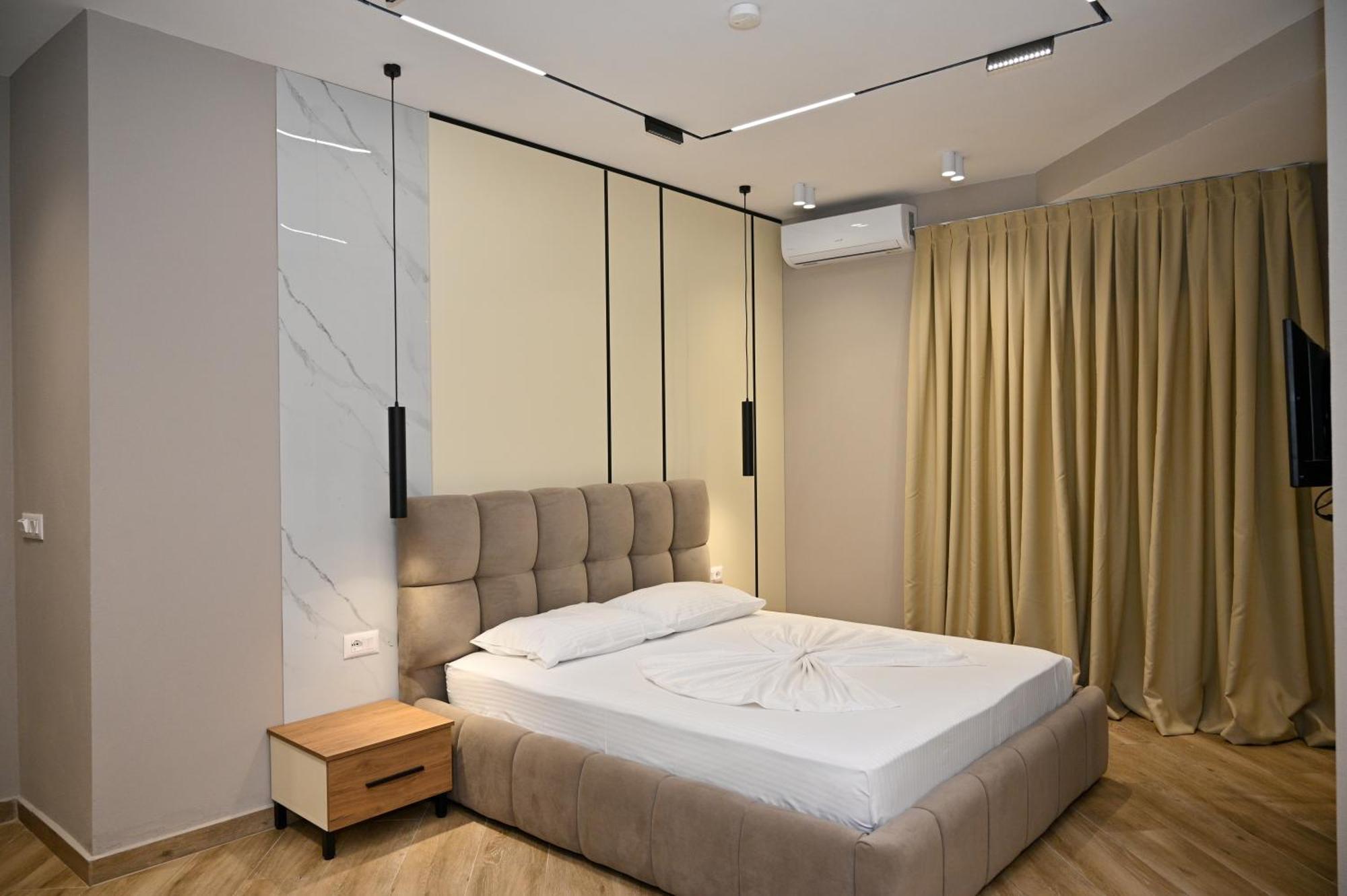 Monduro Hotel Durres Phòng bức ảnh