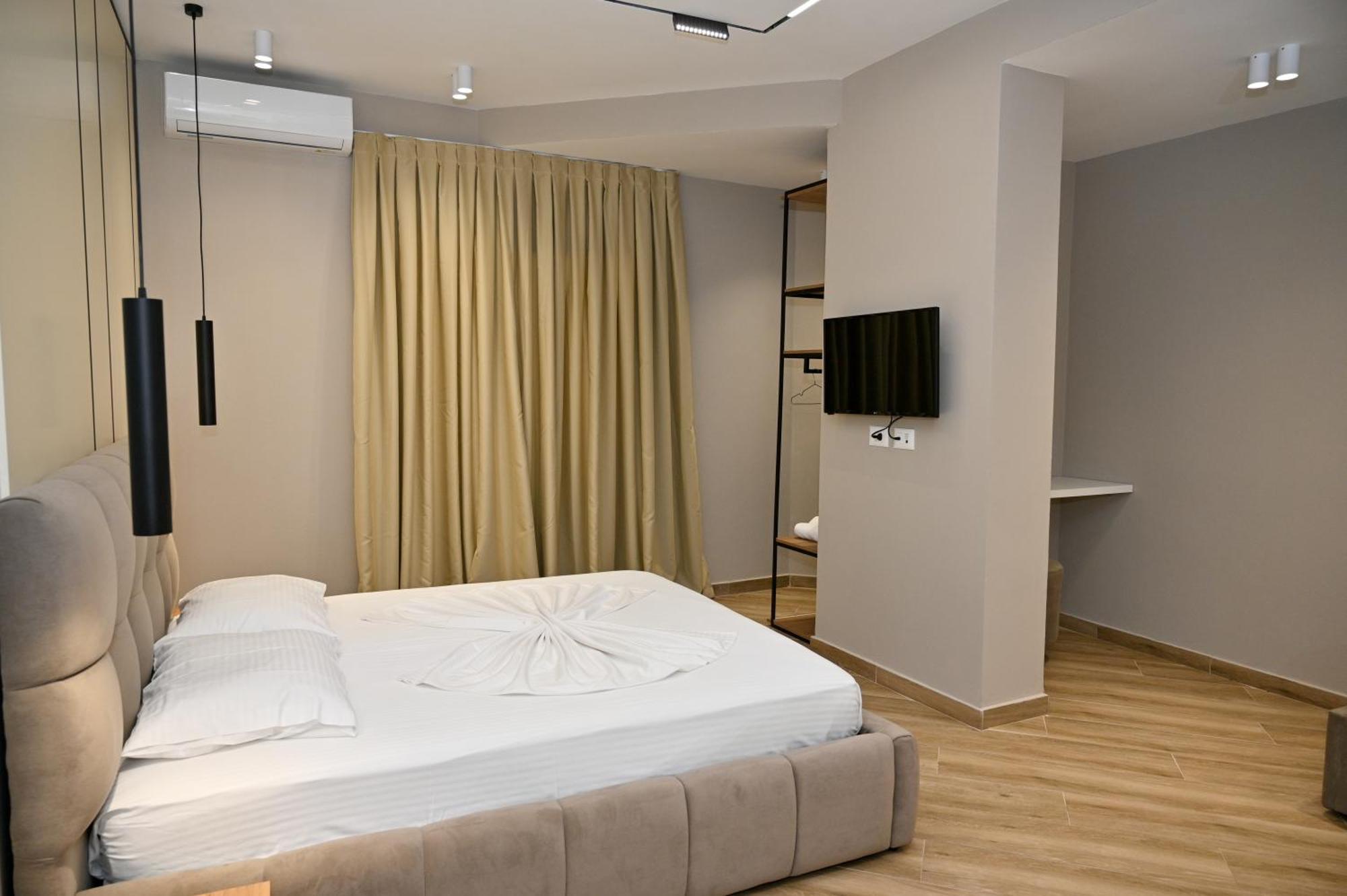 Monduro Hotel Durres Phòng bức ảnh