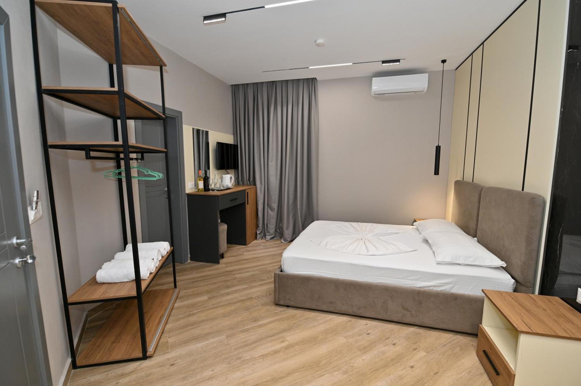 Monduro Hotel Durres Phòng bức ảnh