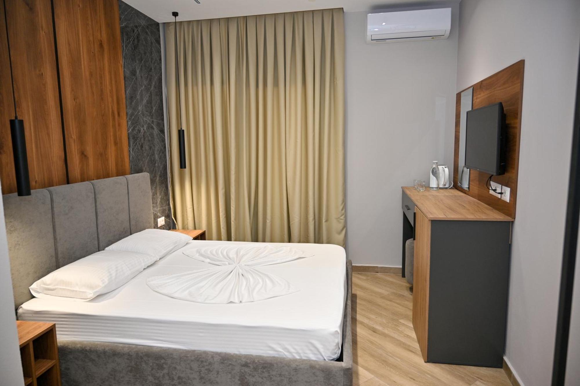 Monduro Hotel Durres Ngoại thất bức ảnh