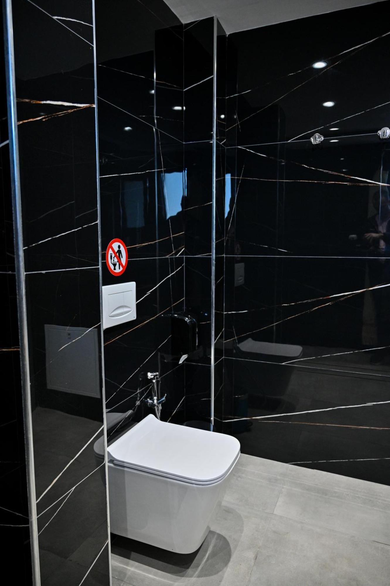 Monduro Hotel Durres Phòng bức ảnh