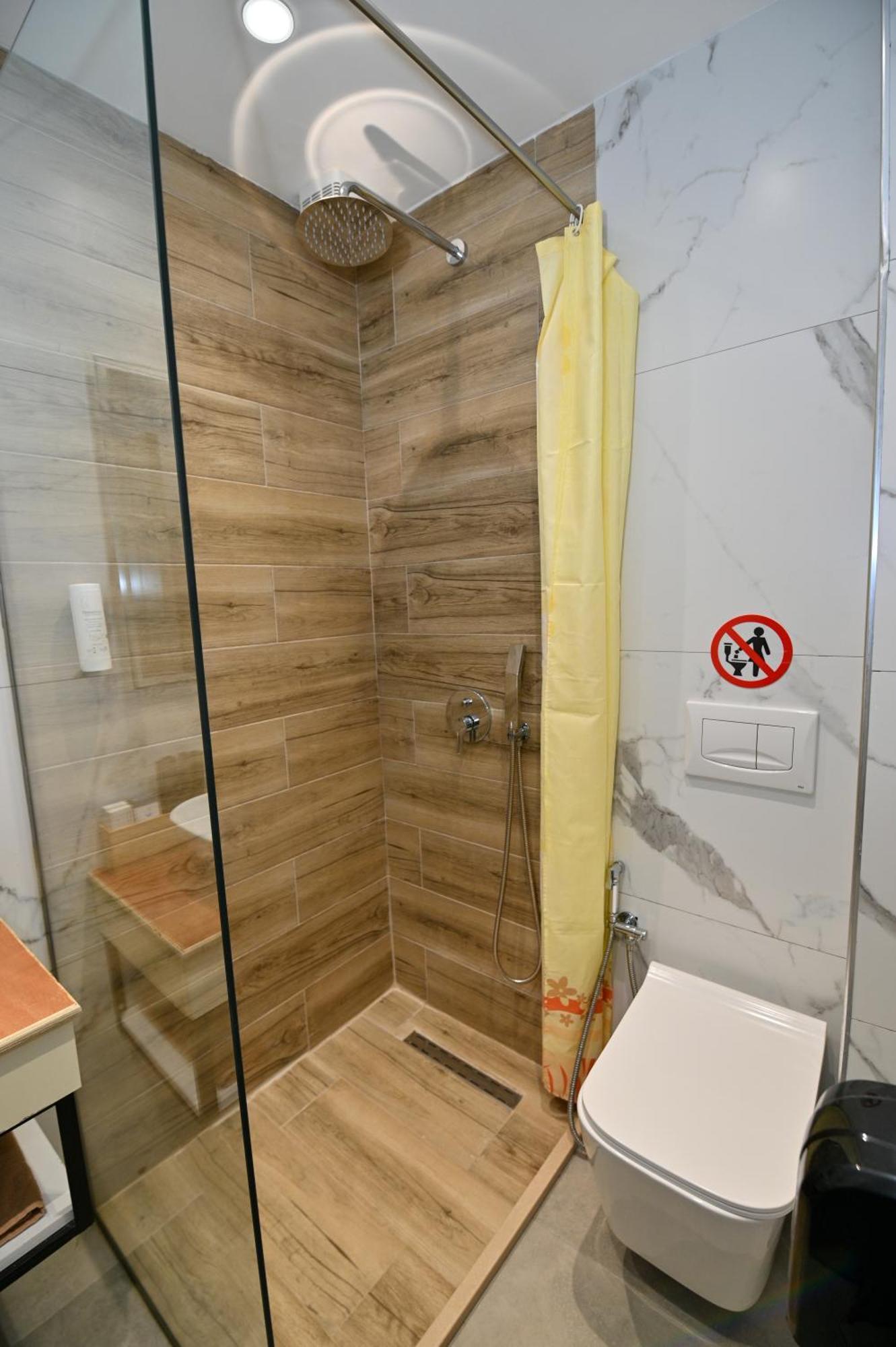 Monduro Hotel Durres Phòng bức ảnh