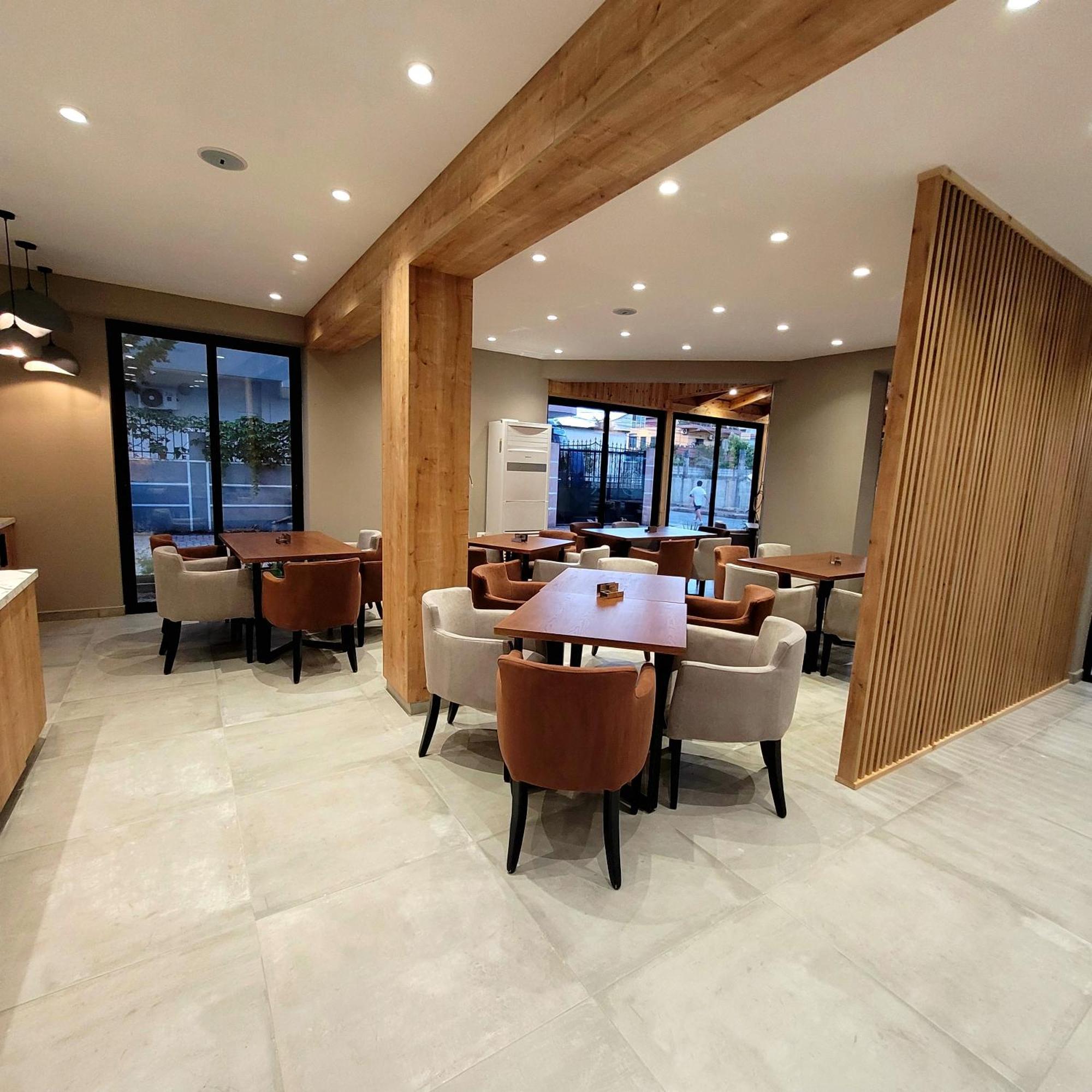 Monduro Hotel Durres Ngoại thất bức ảnh